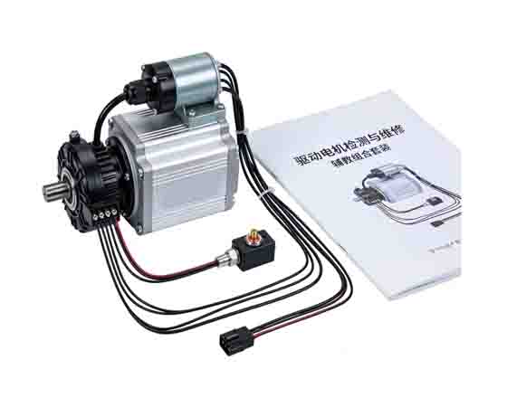 驅(qū)動(dòng)電機(jī)控制系統(tǒng)檢測與維修輔教集成套 裝